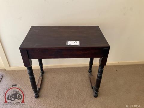 110 · Vintage Table