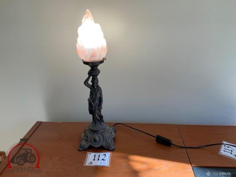 112 · Lady Lamp