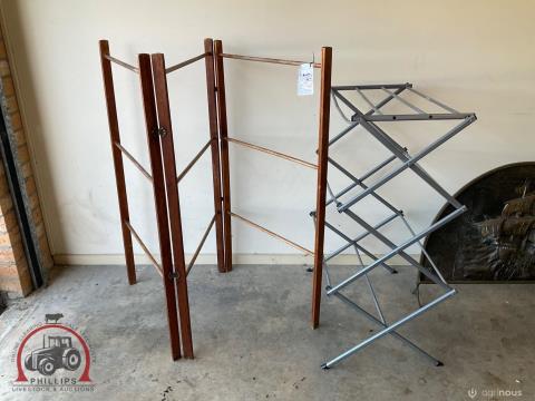 132 · Vintage Wooden Clothes Horse