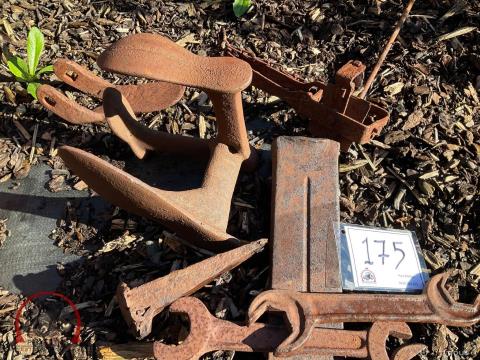 175 · Vintage Tools, Shoe Last, Wedges