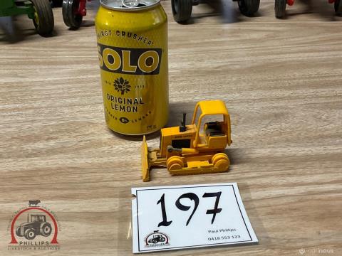 197 · Model: John Deere Bull Dozer