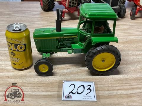 203 · Model: John Deere Tractor