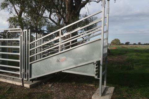 003 · Norton Loading Ramp (As New)