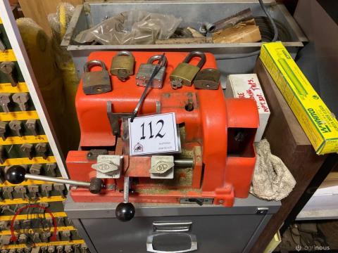 112 · Key Cutting Machine (Used)