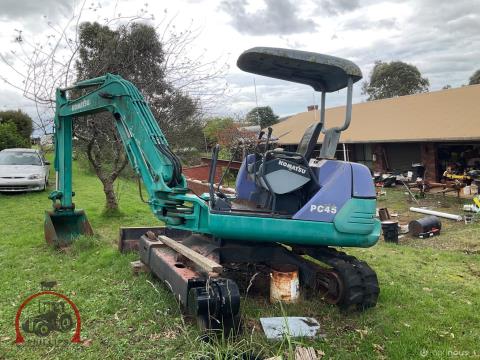 007 · KOMATSU PC45 Excavator (Used)