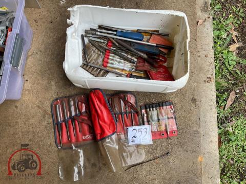 253 · Assorted Punches And Cold Chisels etc (Used)