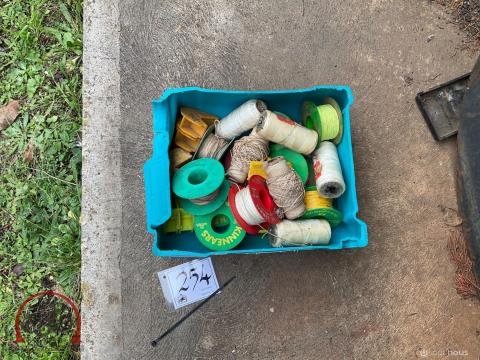 254 · Tub Of String Lines (Used)