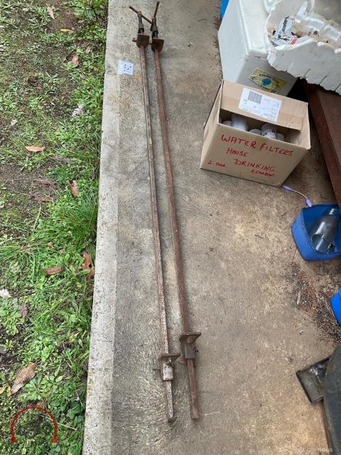 261 · Pair Of Sash Clamps (180cm) (Used)