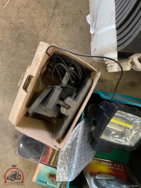 265 · Assorted Solar And LED Lights (Used)