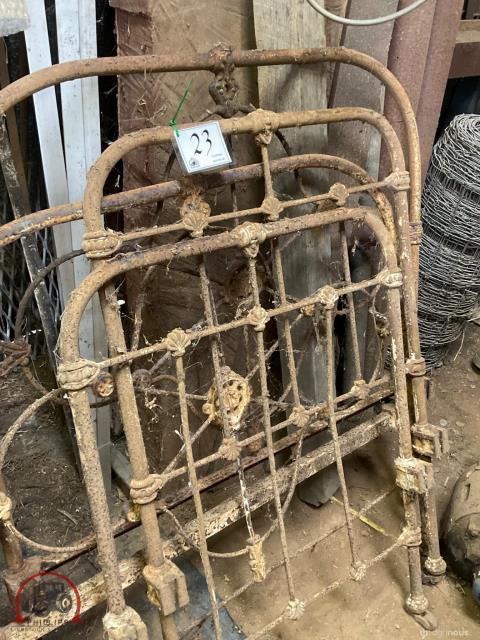 023 · 2 x vintage Iron Beds (Used)