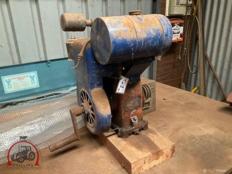 062 · Austral 5hp Stationary Motor (Used)