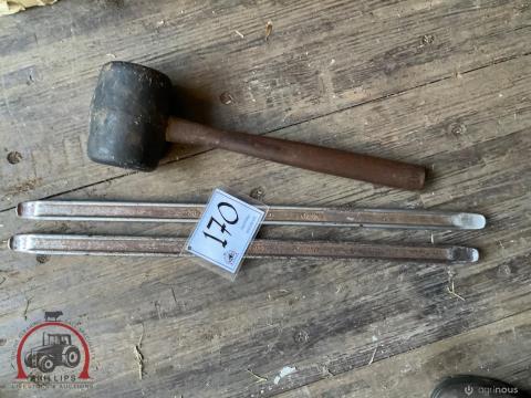 170 · 2 x Dowidal Tractor Levers (Used)