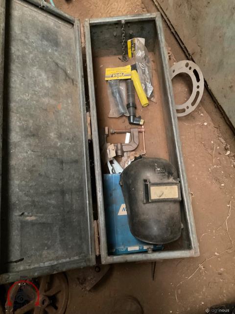 089 · Tool box Containing Welding Equipment (Used)