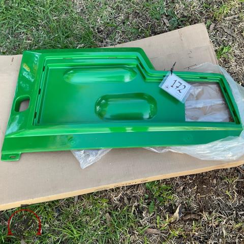 172 · John Deer Mower Side Panel (New)