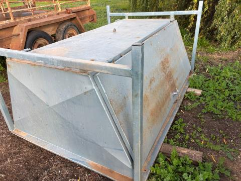 Lot 103 · Tradie Tool Box top to fit 6'x4' trailer