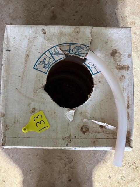 Lot 133 · Silicone 16T milk line tube