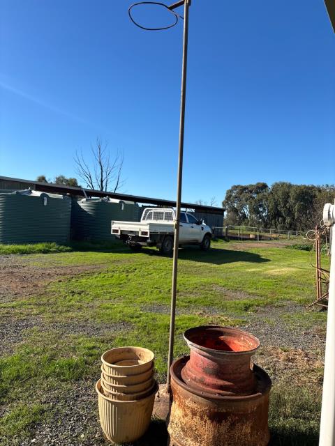 Lot 232 · Fire pit, pots & netball hoop