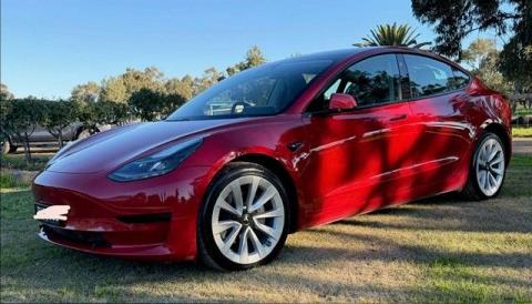 Lot 239 · 2022 Tesla Model 3