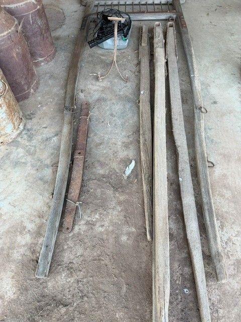 Lot 267 · Horse Cart Shaft