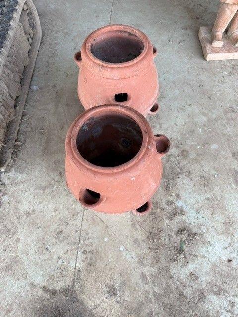 Lot 269 · Strawberry Pots