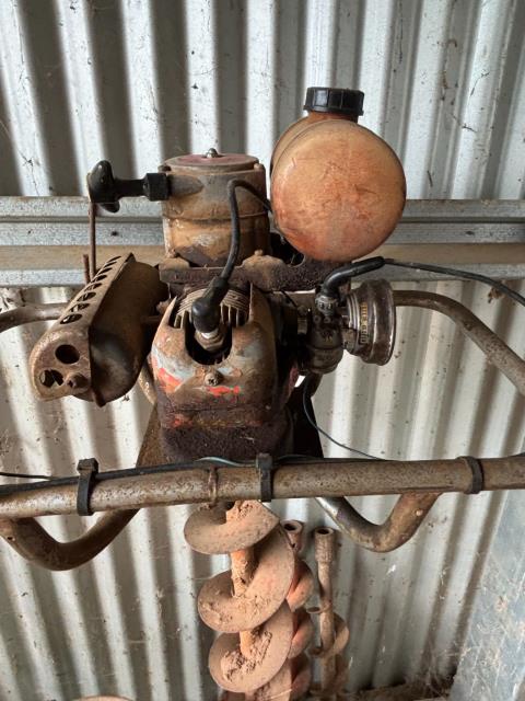 Lot 72 · Taz Motorised Hand Auger
