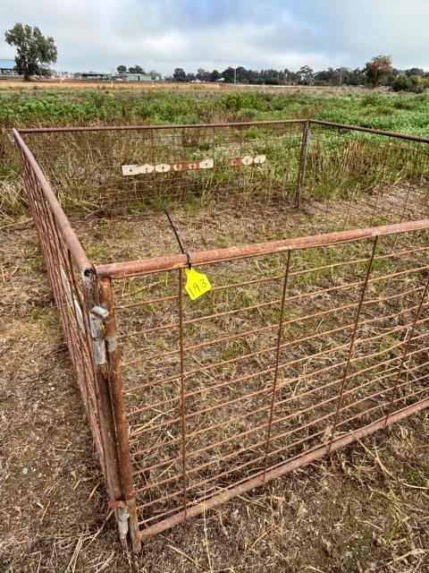 Lot 193 · Calf pen
