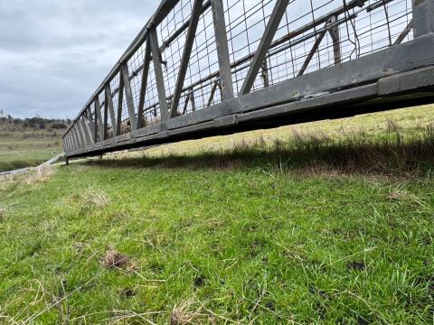 Lot 106 · Gantry Heavy Duty Ramp Bridge