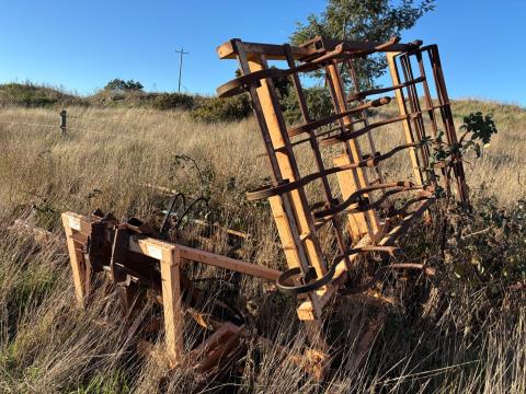 Lot 26 · Delmade Hydraulic Folding Cultivator