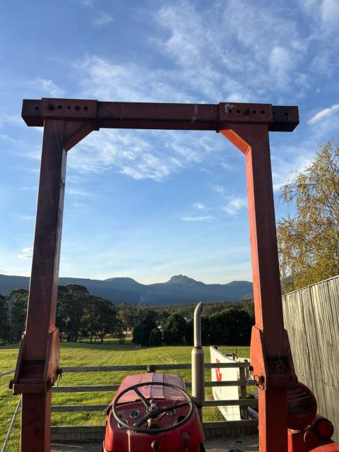 Lot 162 · Massey Ferguson Roll Frame