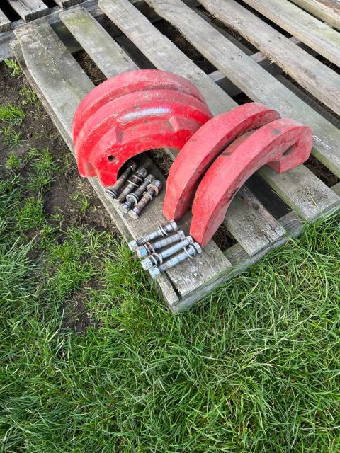 Lot 170 · Massey Ferguson Wheel Weights
