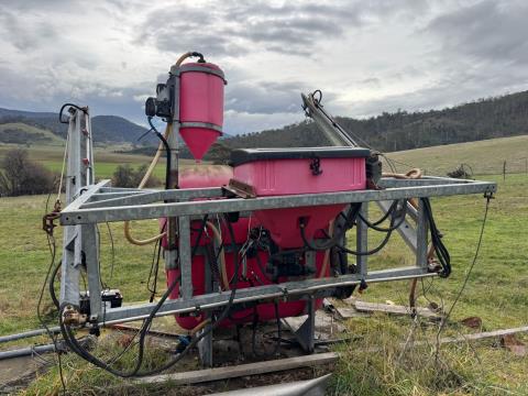 Lot 100 · Silvan 800L Spray Unit