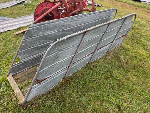 Lot 101 · Sheep Portable Loading Ramp
