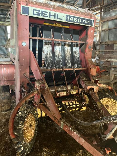 Lot 195 · Gehl 1460 Round String Baler
