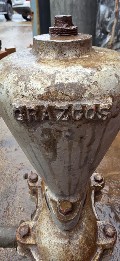 013 · Cast Alloy Hand Pump
