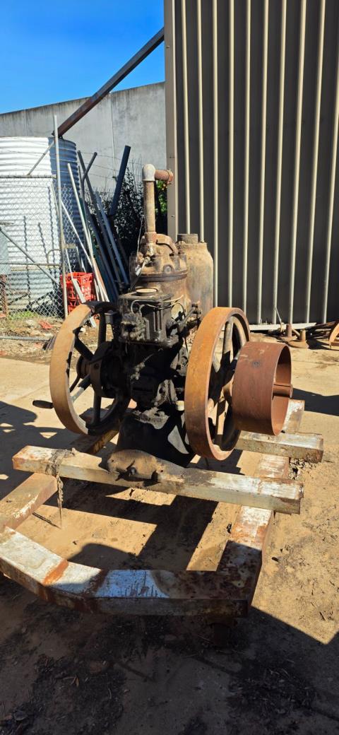 10HP Petter Type Oil Engine, hot start on cartridge start (Rare Engine)
