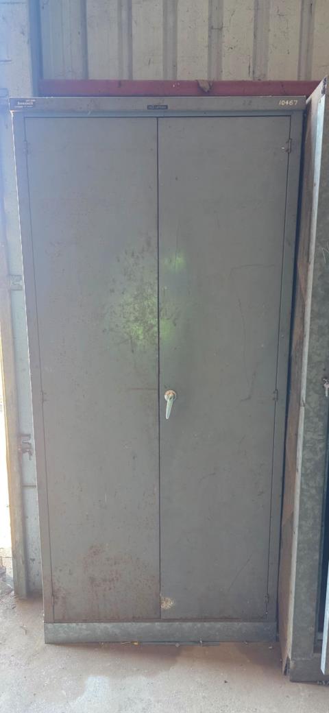Lock-up Cabinet