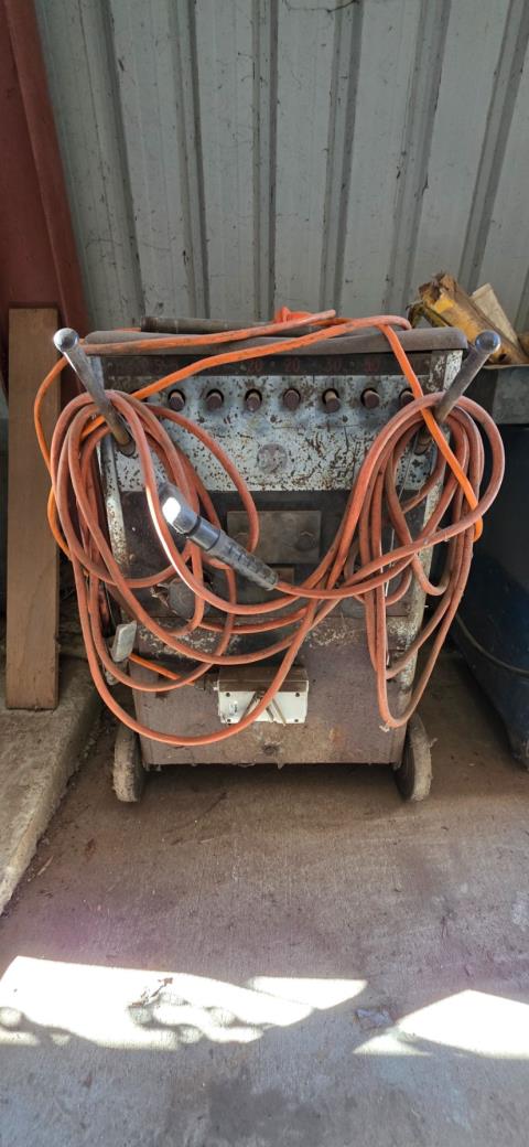 126 · Industrial Stick Welder