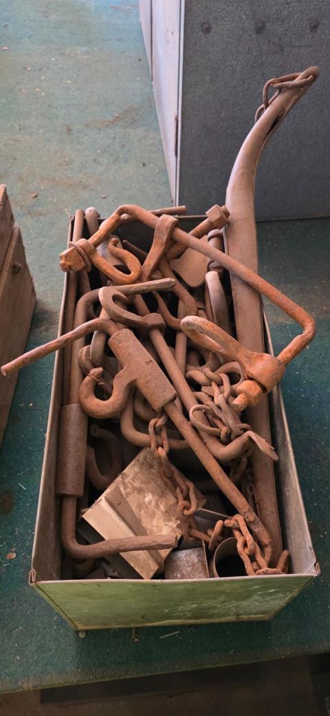 057 · Sundry lot including Furphy Parts & Haymes