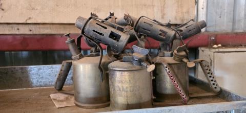 5 x Brass Torches