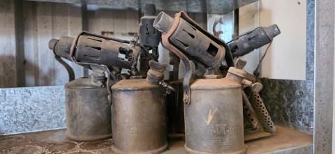 6 x Brass Torches