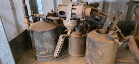 5 x Brass Torches