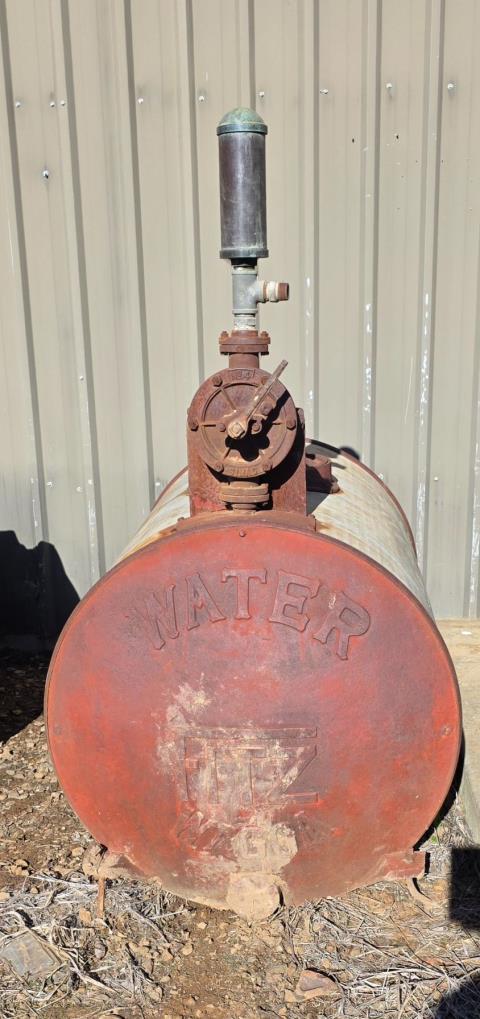 152 · Fitz Wagga Water Cart, Original Lid & Simac Pump