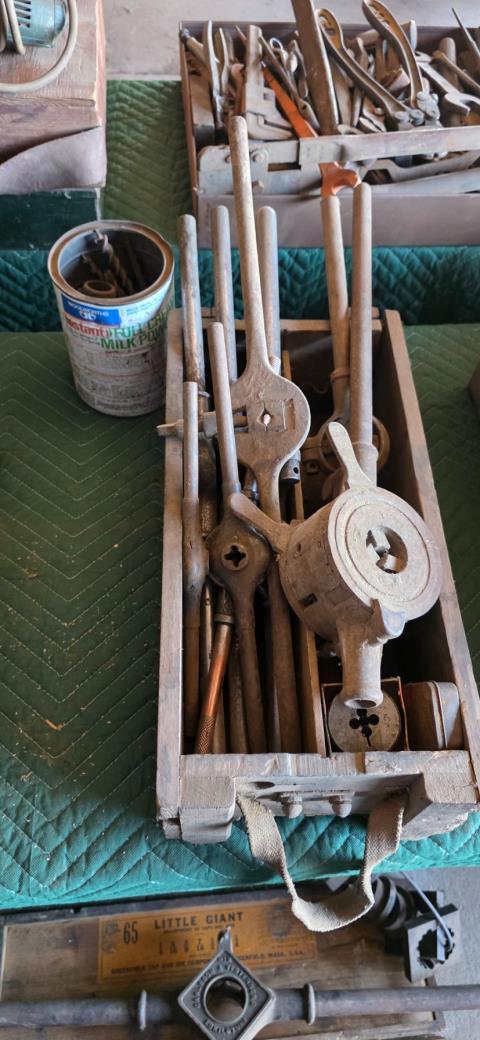 092 · Sundry Lot of Tap & Die Sets, Larger Lot