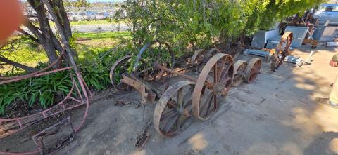 174 · Cast Wheels. Coxon. To suit double tank