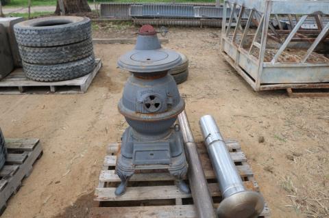 Lot 3 · Masport Pittsburgh Pot Belly Stove