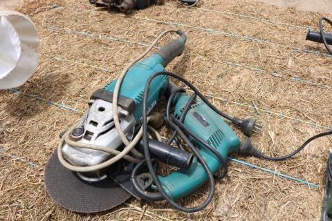 Makita 9'' Grinder & Drill