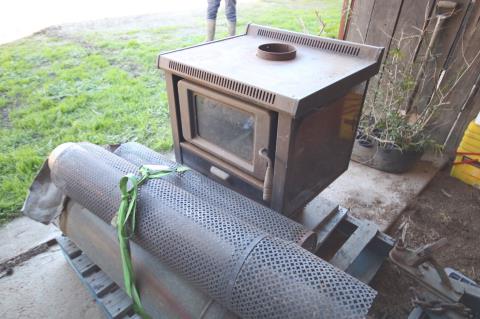 Lot 50 · Freestanding Wood Heater
