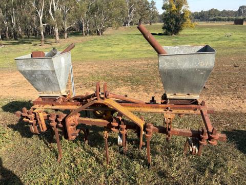023 · Small Seed Seeder