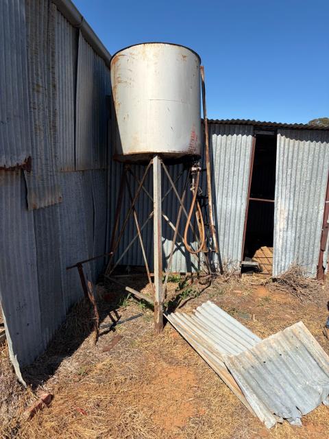 039 · Fuel Tank