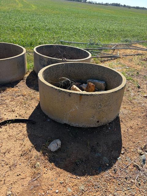 048 · Concrete Water Troughs